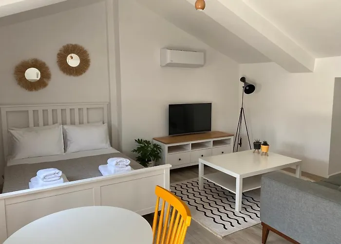 City Suites
