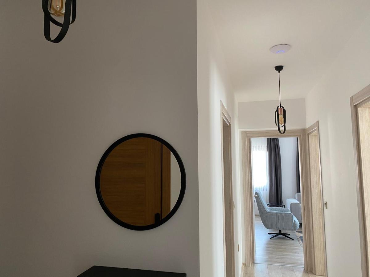 Suites Apartment *